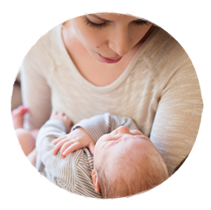 5 idées pour détendre bébé… et ses parents ! femmeenfant.png